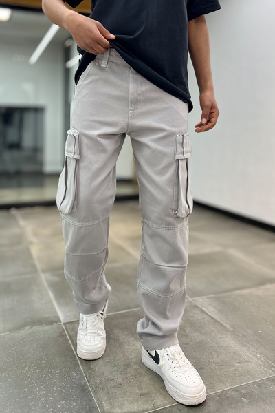 Denim Republic Men's Gray Baggy Cargo Pants