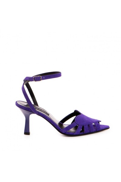 The 5th Element Women's sandals made of genuine leather Purple Heart