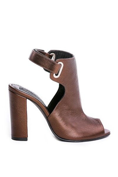 The 5th Element Leather sandals with thick heel Single Strap Brown