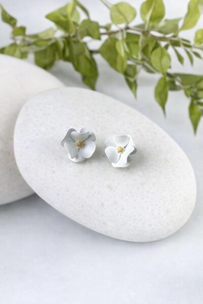 Çelik Çiçekli küpe