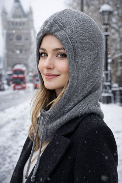 MARBERRY Gray Soft Textured Knitwear Balaclava Women's Beanie