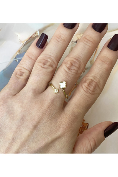 GOX Double Clover Ring with Pearlescent Stones
