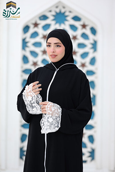 SIDRAALMONTAHA عباية موديل الملكة تتحول الى شنطة مناسبة للعمرة والسفر والمناسبات