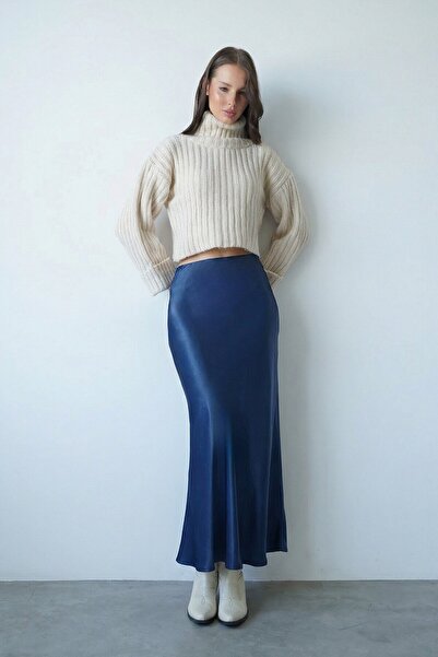 VAGGON Satin Maxi Skirt
