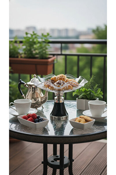 Generic A stylish and versatile fruit and dessert stand