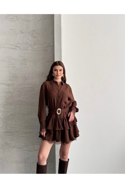 timagna Kadın Elbise Dantel Detaylı Volanlı Mini Kemerli Gömlek Yaka Şık Tasarım