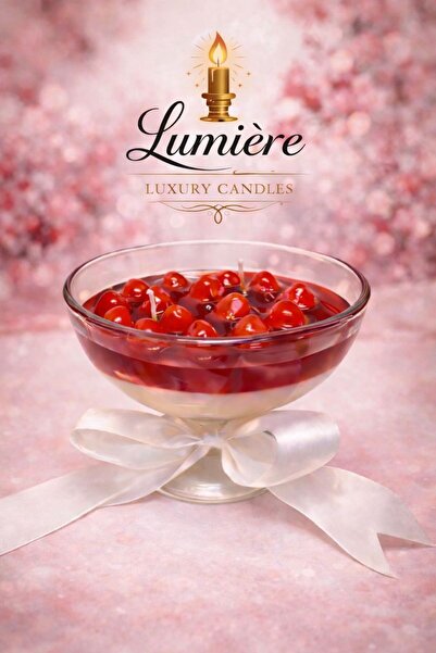 OEM Handmade scented candle made of natural soy wax, strawberry and vanilla a...