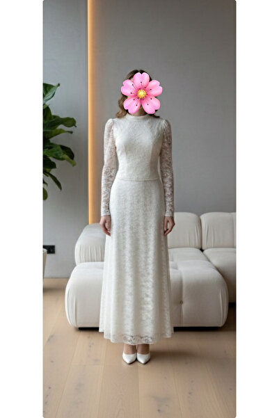 LUMY Victoria Lace Dress