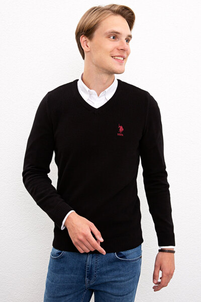 U.S. Polo Assn. Men's Black Basic Sweater 50224890-Vr046