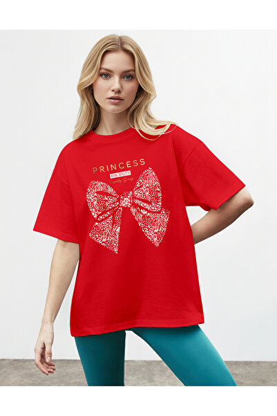 caddekombin Women's Gold Written Princess Bow Printed Red T-Shirt