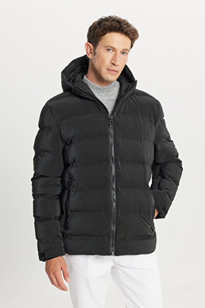 ALTINYILDIZ CLASSICS Men's Black Standard Fit Regular Cut Hooded Mock Neck Pa...