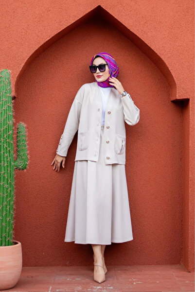 Tesettür Diyarı طقم حجاب من قماش ليدا سكوبا مع تنورة - بيج