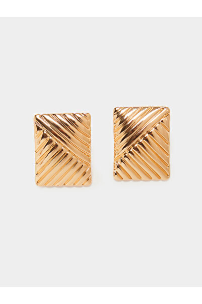 Styli Textured Square Stud Earrings