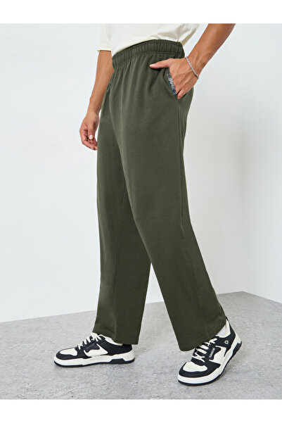 Styli بنطال قصة مريحة باللون الأخضر الزيتوني