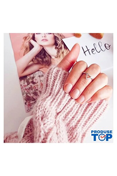 Produse.Top Women's Ring Made of Stainless Steel in Triangular Shape