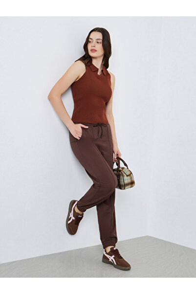 Styli Women Brown Tapered Joggers with Drawstring