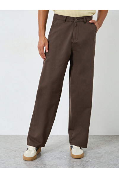Styli Men Brown Relaxed Fit Chino Pants