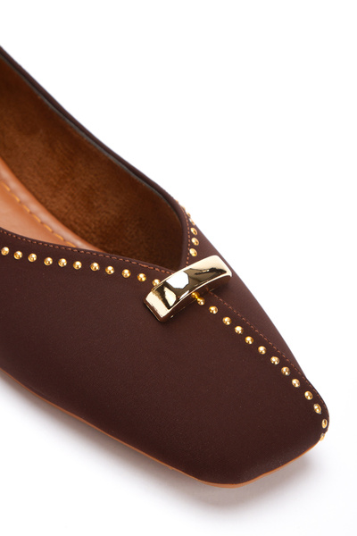 DYG STORE Gold Buckle Zimba Detail Style Ballet Flats