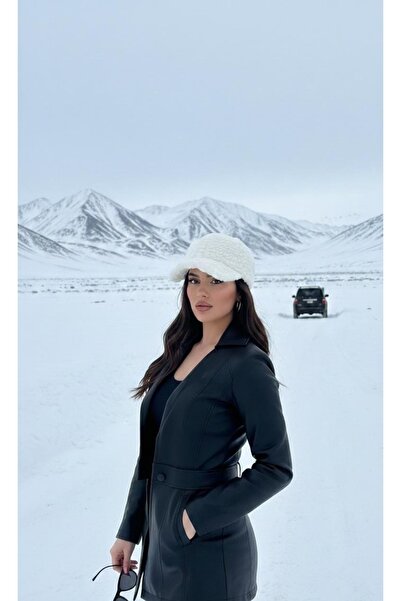 LAGRANZE قبعة شتوية فاخرة من القطيفة بتصميم خاص