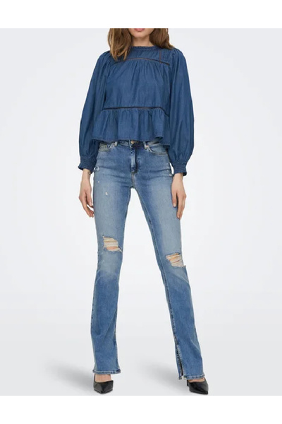 Evendi Blugi, Albastru