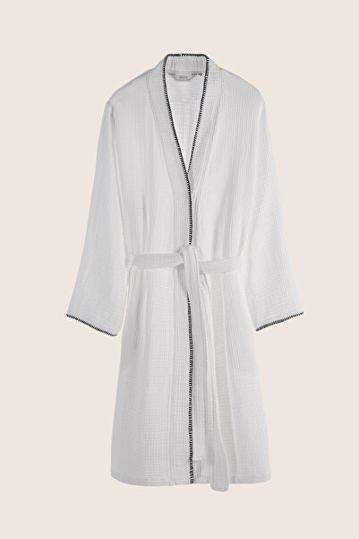 İrya Loom 4 Layer Muslin Sheepskin Stitched Women's Bathrobe White