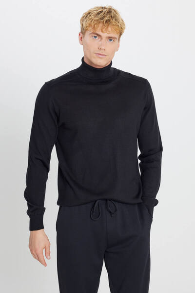 ALTINYILDIZ CLASSICS Men Black