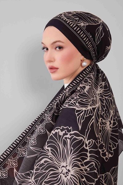 Levidor Black Floral Patterned Wool Silk Shawl