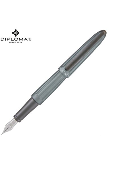 Diplomat Stilou Aero, cu penita M, din otel inoxidabil - grey