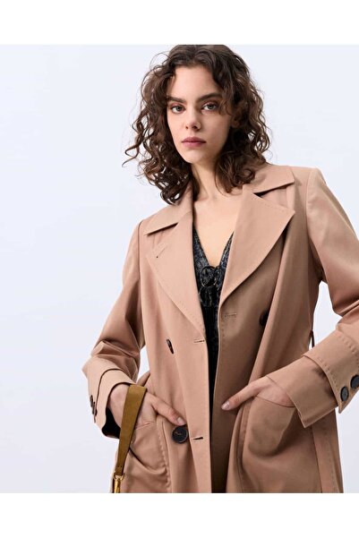 IDA Collection Double-Breasted Trench Coat with Sleeve Detail in Camel