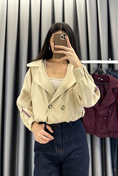 EGZOTİK ASORTİK جاكيت بتفاصيل شريطية وجزء سفلي مطاطي - حجر كريستالي