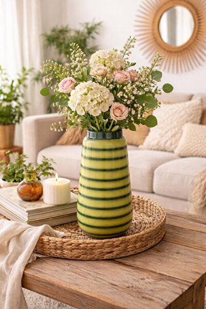 Ruum Store By Doğtaş Yeşıl Çızgili Vazo / Dekoratit Aksesuar