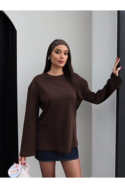 ESRAHELVACI Long Sleeve Sweatshirt