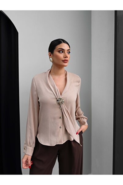ESRAHELVACI Double-Breasted Yaka Gold Buckle Blouse