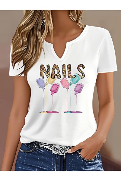 mercoledi Γυναικεία μπλουζάκια Nails με τύπωμα με μισό μανίκι σε σχήμα V και ...