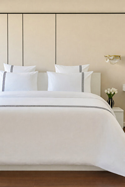 Gentelle Sirr Black embroidery 5-Piece King Hotel Duvet Cover Set