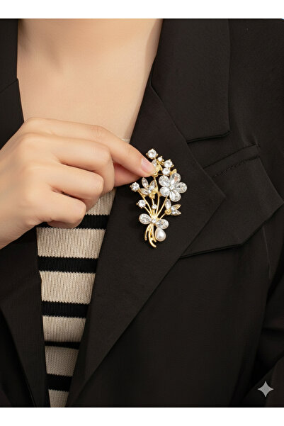 AGAPI Altın Renk Kristal Taşlı ve İnci Detaylı Çiçek Buketi Broş – Kadın Ceke...