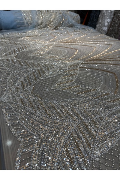 OsmanKumaşDantel Yoğun boncuk ve payet işlemeli dantel (1 adet= 100x145cm)