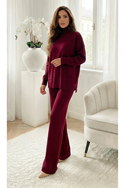 UniqueStore.ro Burgundy knit suit with front pockets