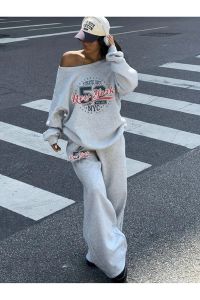 Keywest Women's New York 52 Printed Boat Neck Sweatshirt Sweatpants Two-Piece...