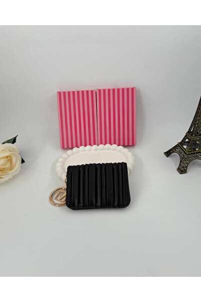 Nues Vs Keychain Card Holder