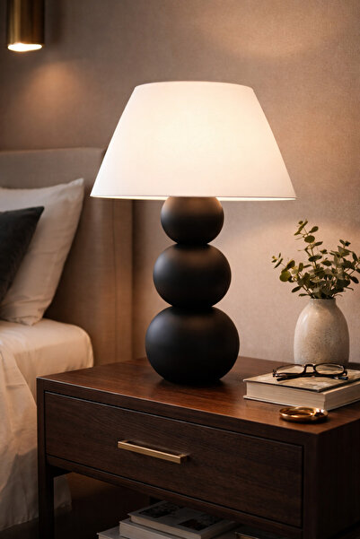 Vescarri Modern Table Lamp – Decorative Design Lighting 42cm