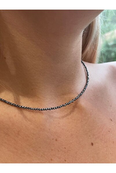 Atelier Çağla Thin Anthracite Crystal Necklace