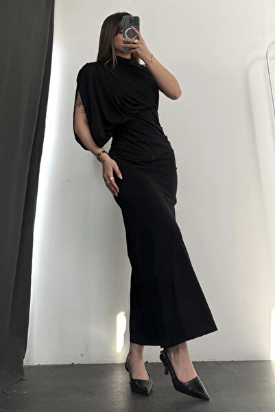 MOZENA Tek Omuz Drapeli Şık Uzun Sandy Kumaş Elbise