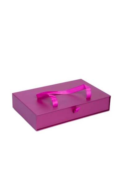 GiftWorld علب هدايا أنيقة مزودة بسحاب وشريط حمل