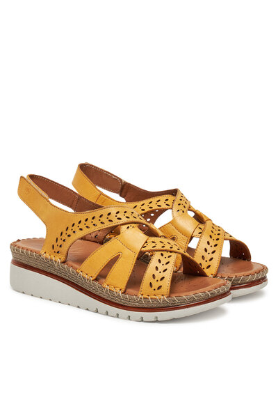 Manitu sandals woman Gelb 06 910278