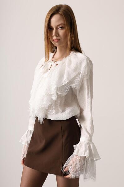 CKM MODA Elise Ρομαντική Δαντελένια Λεπτομερής Μπλούζα Λευκή