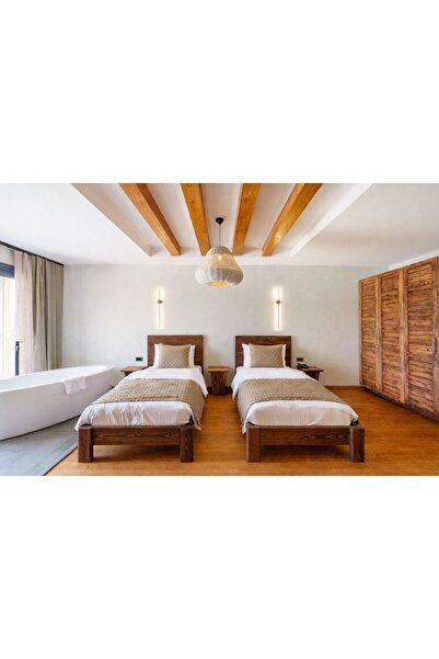 Maisones Decor TEK KİŞİLİK THROW RUNNER KETEN PONPON YATAK ÖRTÜSÜ