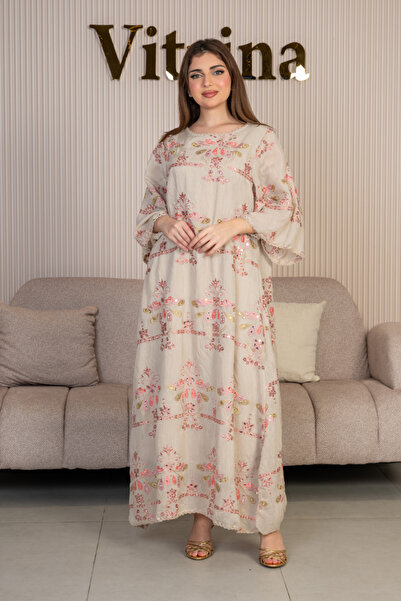 Vitrina Women's long dress with elegant embroidered details