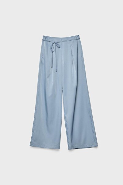 Stradivarius Flowing creased-effect trousers with tie
