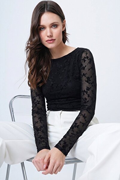 Trend Alaçatı Stili Women's Black Boat Neck Lined Tulle Blouse Alc-X15146